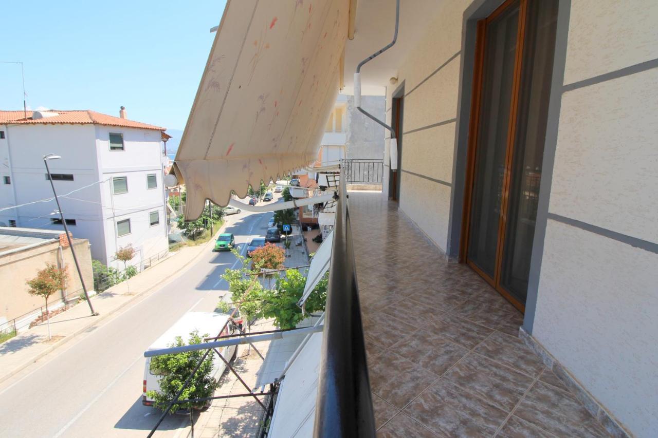 Alex Apartments Саранде Екстериор снимка