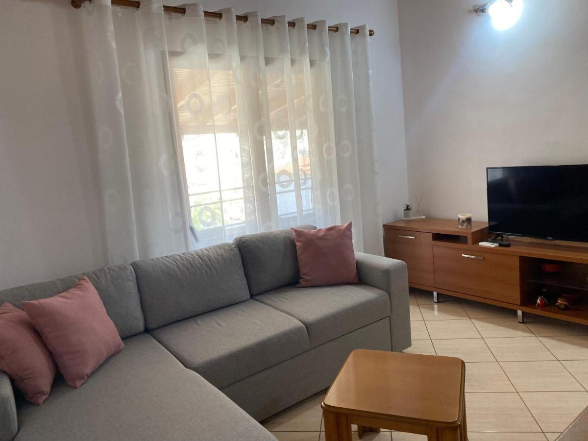 Alex Apartments Саранде Екстериор снимка