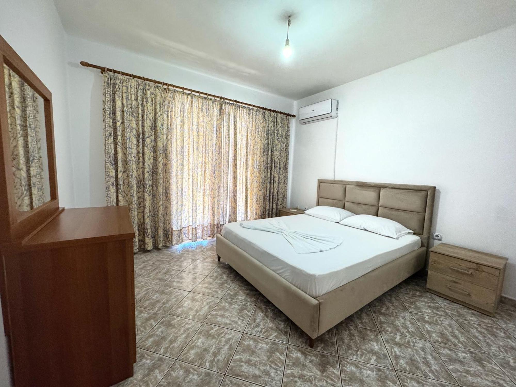 Alex Apartments Саранде Екстериор снимка